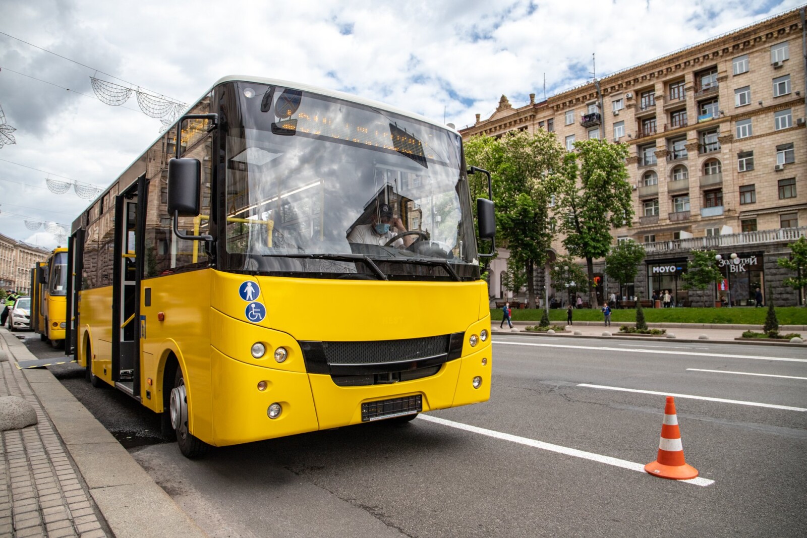 Проїзний у Києві тепер коштує третину оренди квартири