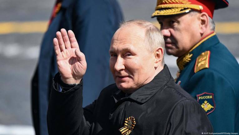 Путін оголосив перемир’я на 8 і 9 травня