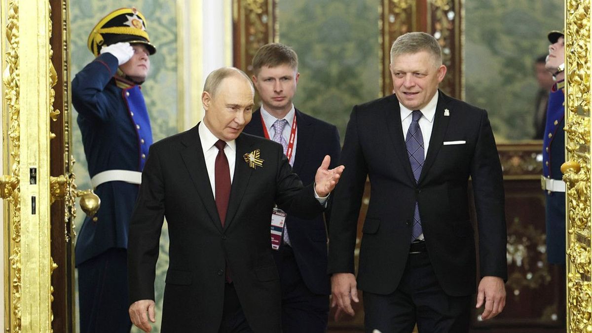 Путін прийняв Фіцо у Кремлі: чи передав послання від Зеленського
