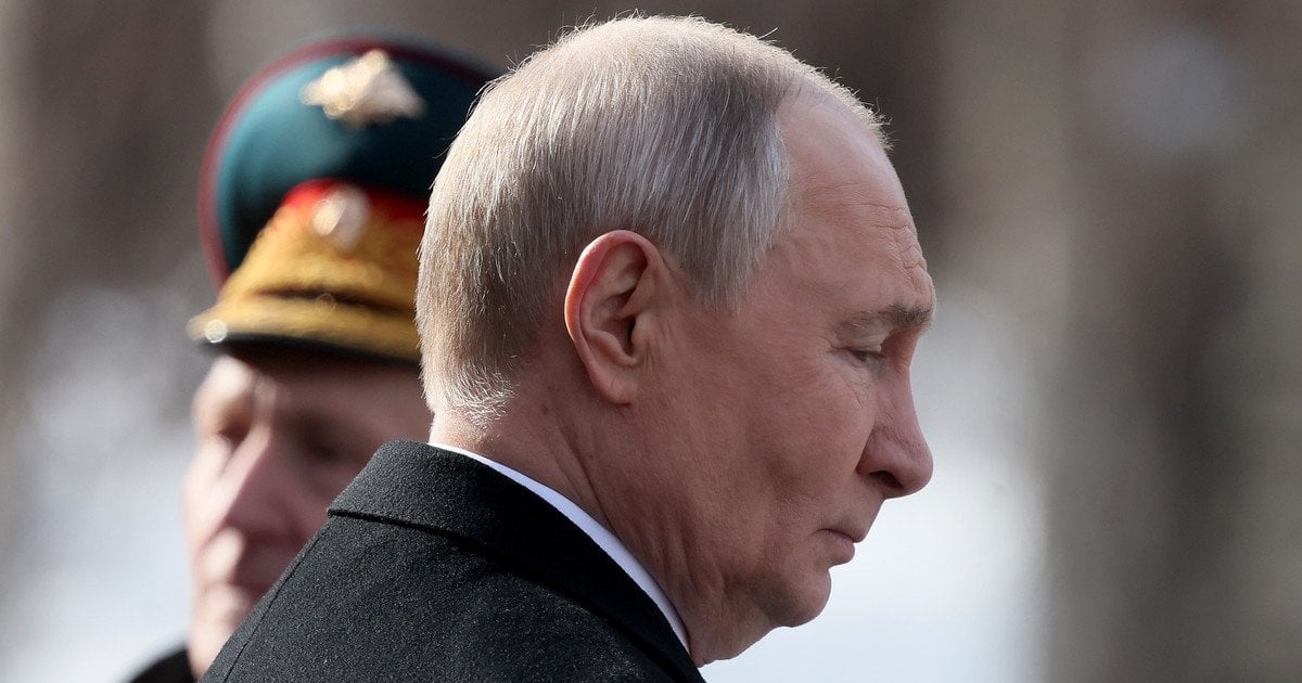 Путін і Трамп обговорили припинення вогню на 9 травня — …