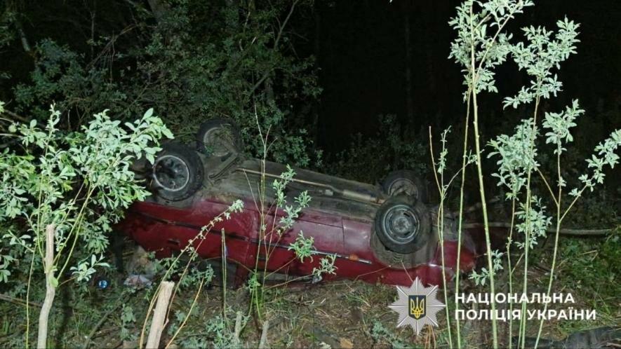 П’яна ДТП на Київщині: авто вилетіло в кювет і перекинулося