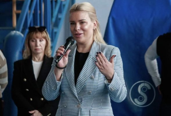 Підозрювана у «мертвих душах» чиновниця вийшла із СІЗО під заставу