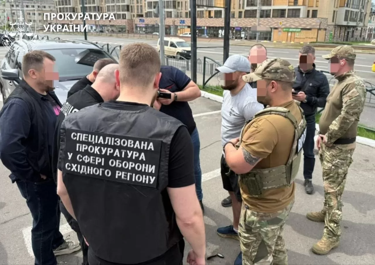 Підполковника Нацгвардії підозрюють у вимаганні $11 тисяч за “списання” військового