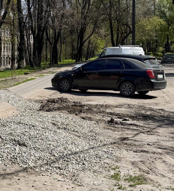 Підрядник ДТЕК «Дніпровські електромережі» або не здатен ремонтувати пошкодження, або …