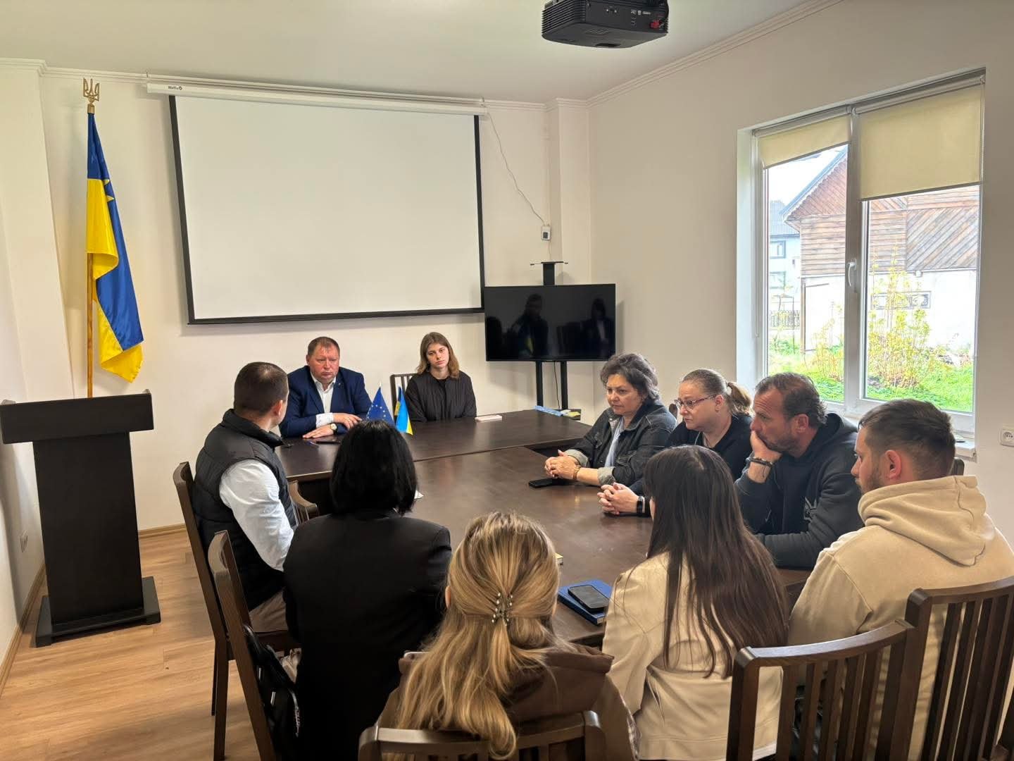 Підтримка поруч: у Ясінянській громаді запрацював помічник ветерана