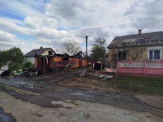 Під час атаки на Рівненщину бабуся відправила онуків у погріб …