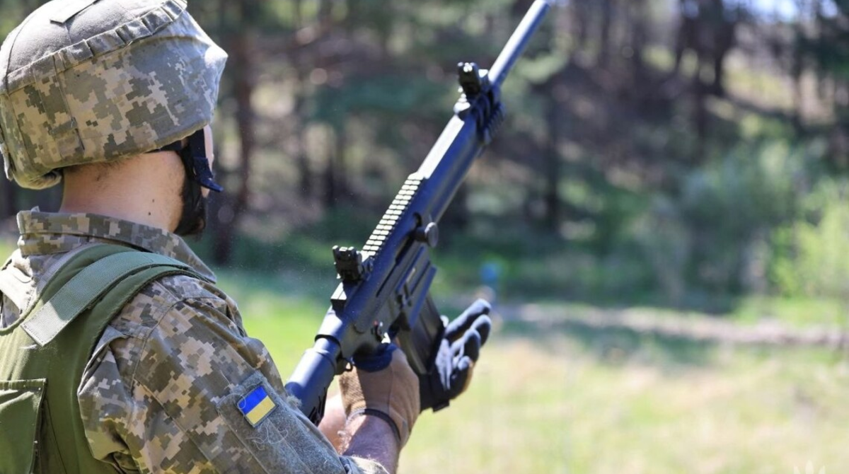 Під час «перемир’я» рф атакувала одразу на кількох напрямках – …