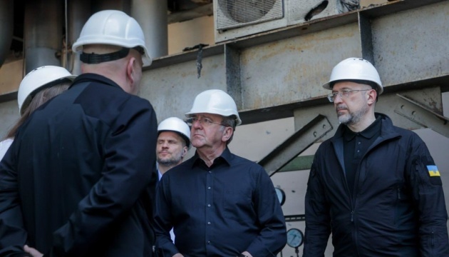 Пісторіус відвідав у Києві енергооб’єкт, пошкоджений через російські атаки