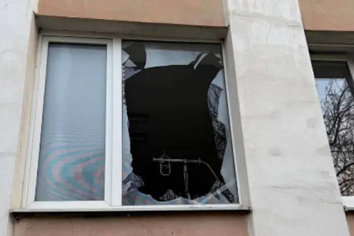 РФ вдарила по центру Івано-Франківська: двоє загиблих, пошкоджено пологовий