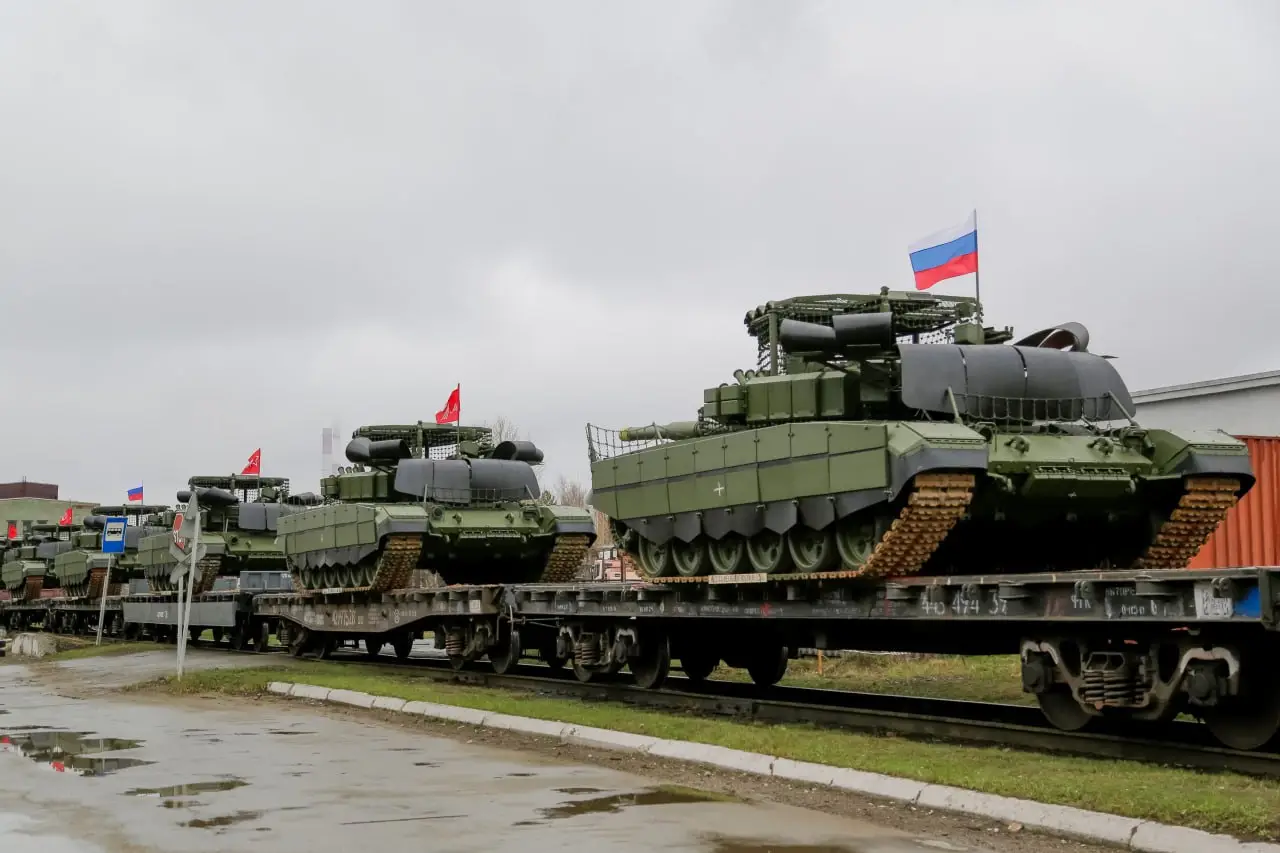 РФ масово стягує техніку на Запорізький напрямок