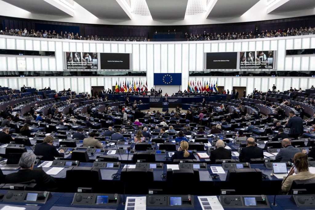 Євросоюз продовжив санкції проти РФ через репресії