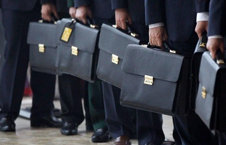 Рада готує перезапуск держслужби – будуть встановлені нові правила призначень, …