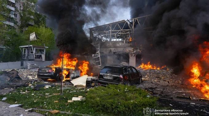 Кількість постраждалих від удару по Запоріжжю зросла до 43