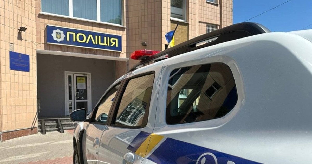 Рвали бузок: у Черкасах чоловік відкрив стрілянину по дітях