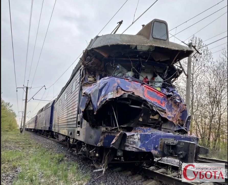 Рейс Київ–Ужгород, що курсує через Бердичів, зійшов з рейок на …