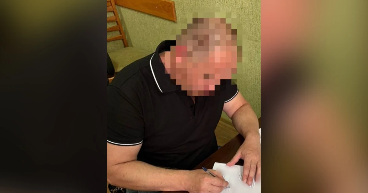 Реєстрував землю на померлих та анонімів: на Херсонщині оголосили підозру …