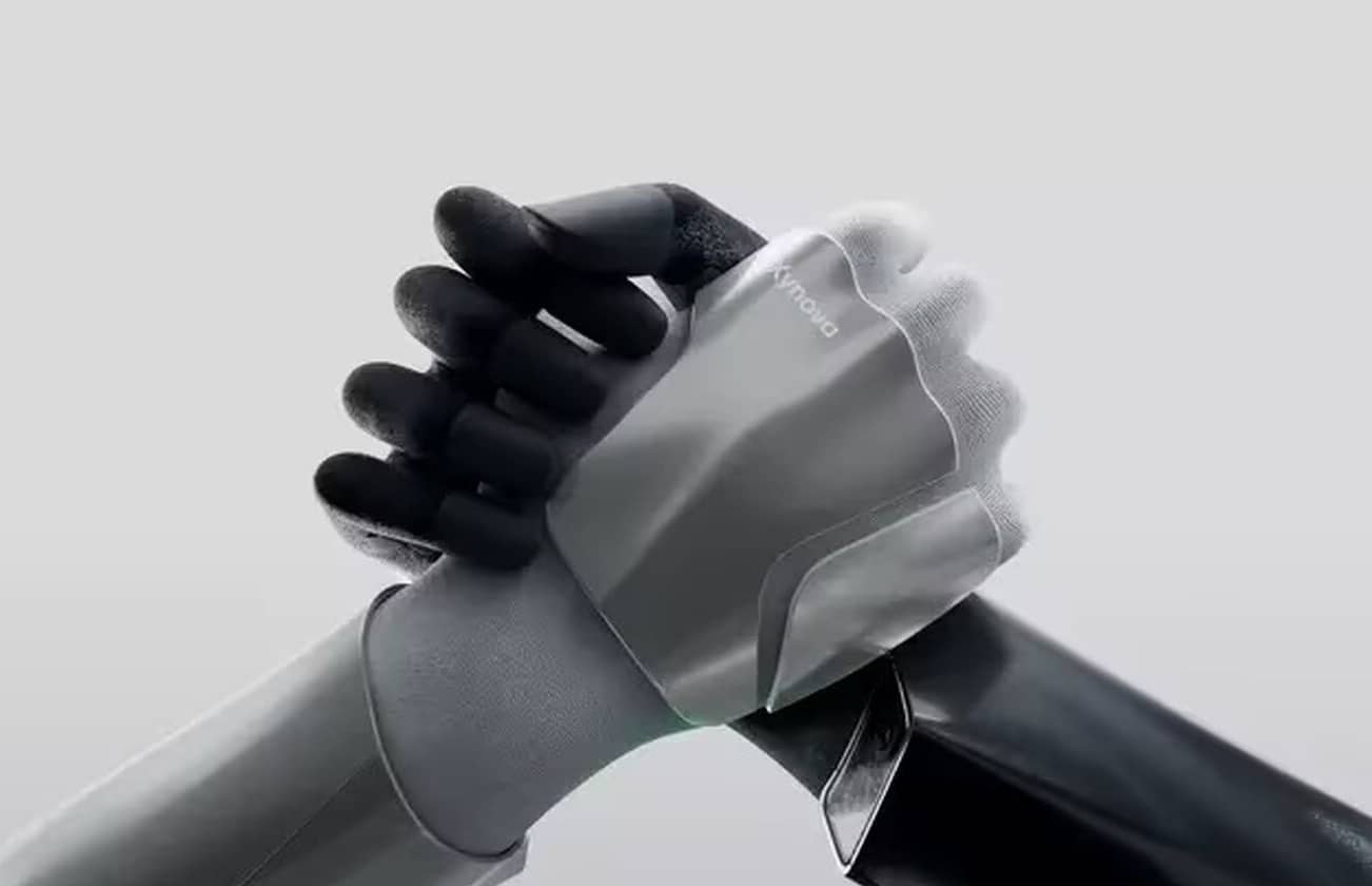 Робокисть Xynova Flex 2 навчили «відчувати» предмети та регулювати силу …