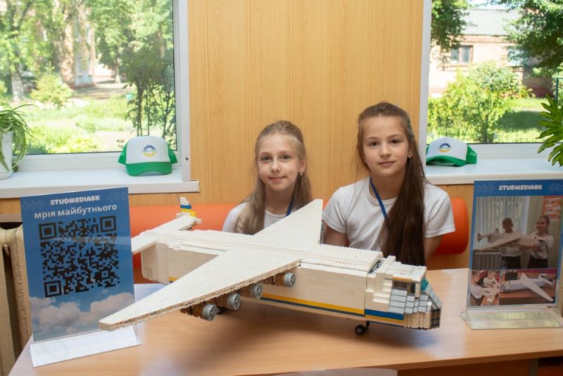 Роботи, ШІ та стартапи: у Черкасах провели фестиваль «Формула майбутнього»