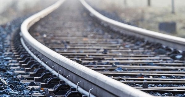 Родичі збитої потягом жінки на Рівненщині відсудили у залізниці 300 …