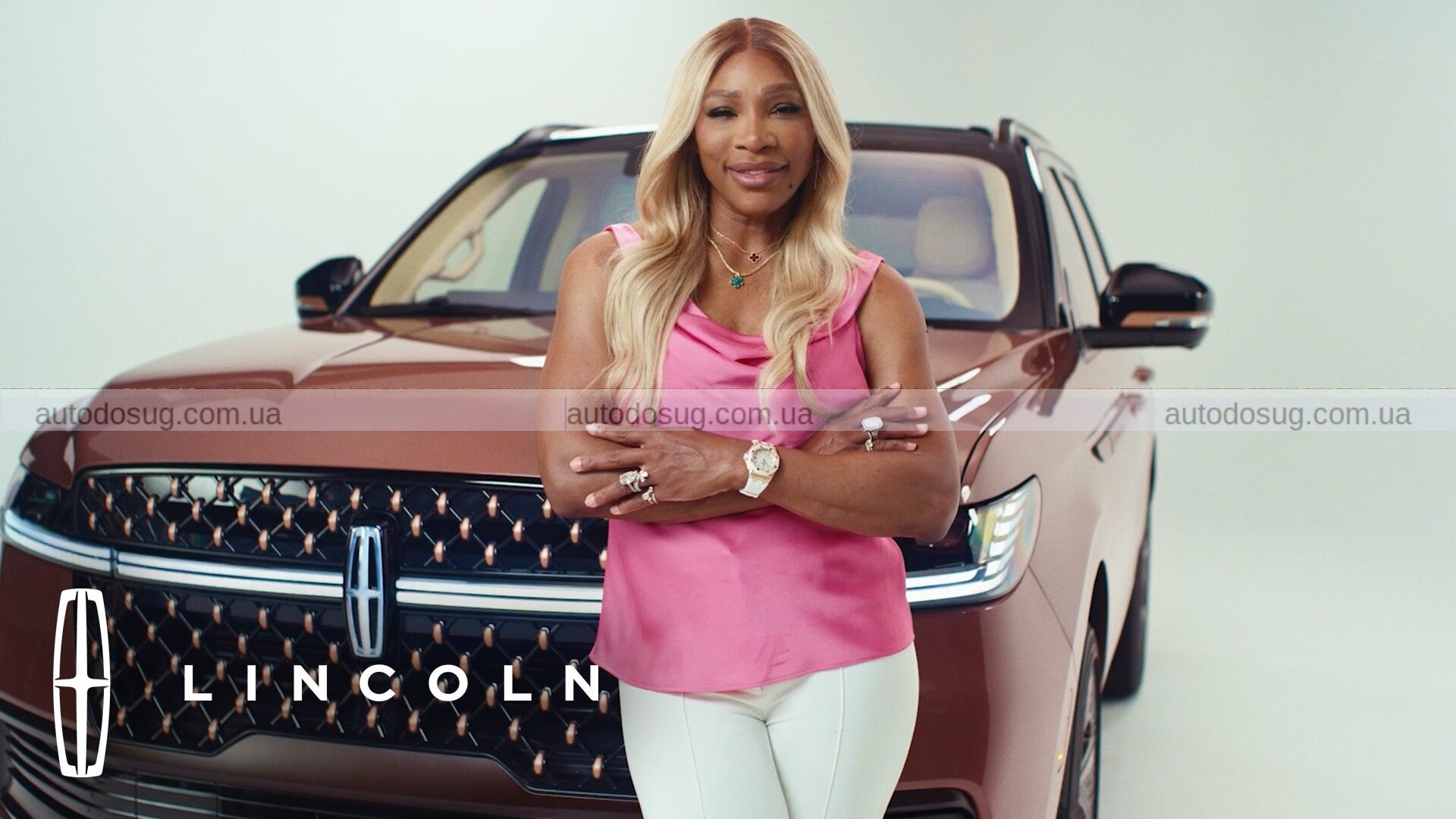 Рожевий Lincoln Navigator дістався Серені Вільямс