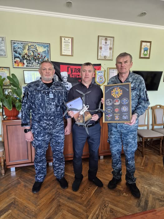Рожнятівська громада розширює співпрацю з військовими моряками з Очакова