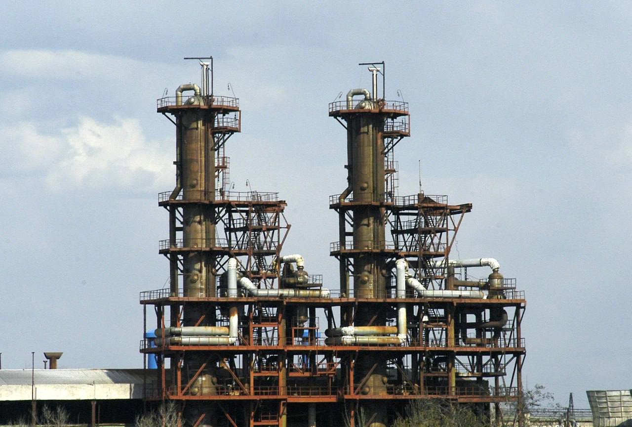 Розбитий окупантами народний музей історії об'єднання "Азот" вони хочуть включити …