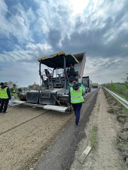 Розпочали ремонт нової частини об’їзної дороги Івано-Франківська з реверсивним рухом
