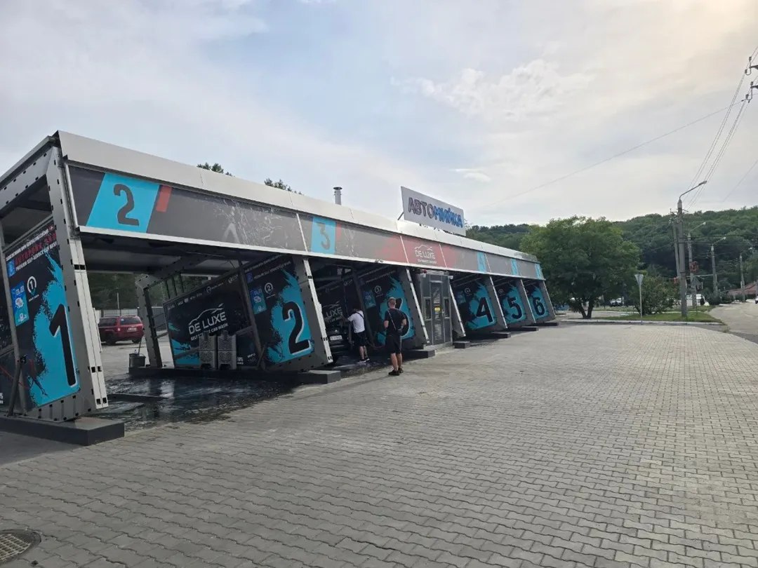 Розслідування щодо автомийок полтавського депутата: поліція має питання до забудови