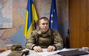 Роман Костенко: Путин всеми силами давит на Лукашенко
