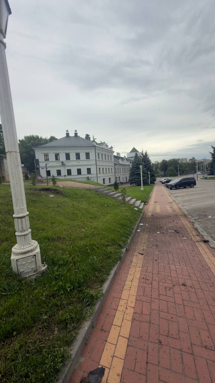 Російська “Блискавка” атакувала храм у центрі Сум