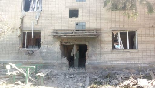 Росіяни вдарили по селу на Харківщині артилерією: пошкоджено Будинок культури