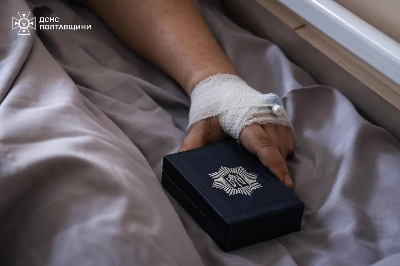 Російська атака на Полтавщину: 15 рятувальників досі перебувають на лікуванні