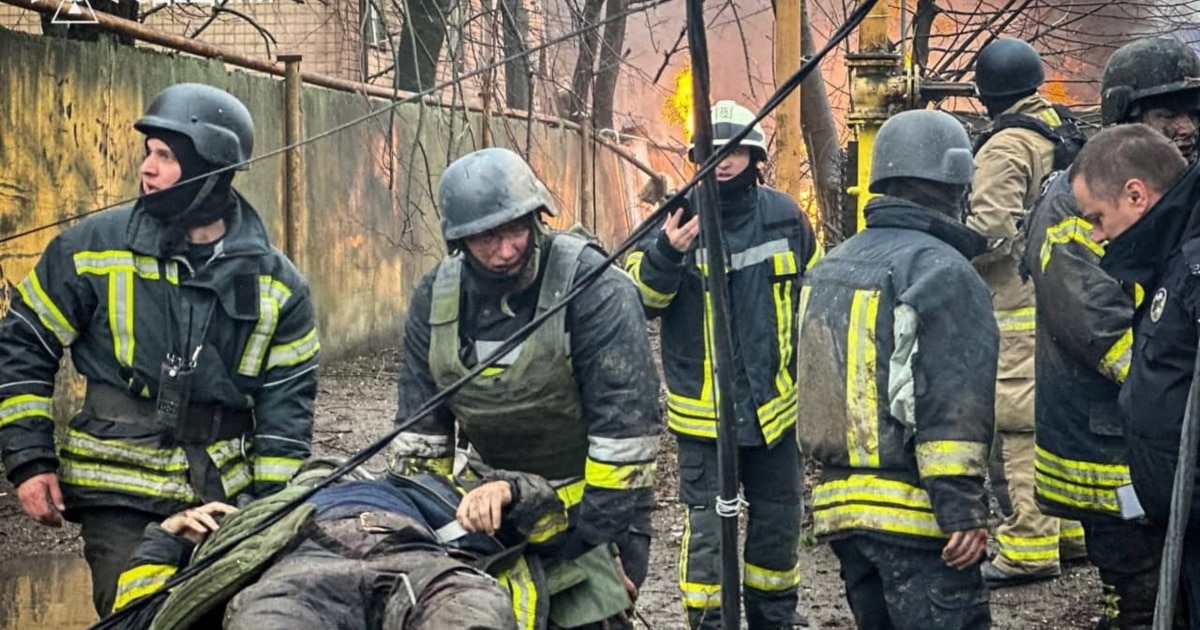 Російський дрон атакував рятувальників на Дніпропетровщині, поранена людина – ДСНС
