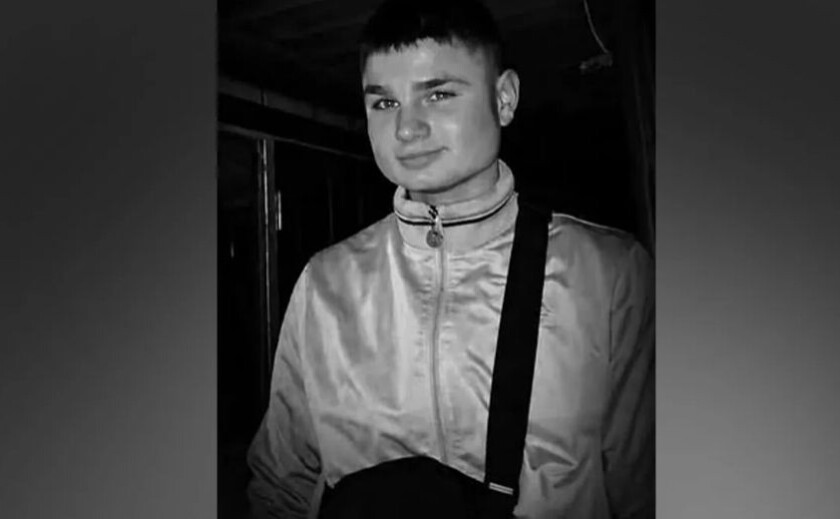 Російський удар по Дніпру забрав життя 19-річного Дениса Пальока