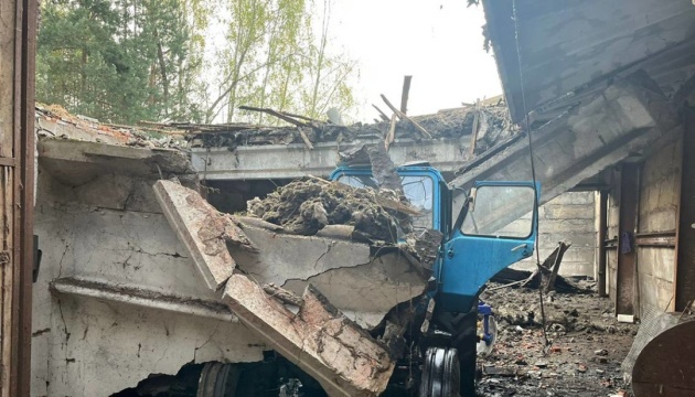 Російські «Герані» атакували Сосницьку громаду: є поранені, пошкоджена техніка