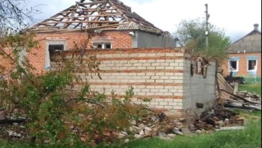 Росіяни обстріляли старостат і Пункт незламності на Харківщині: кадри з …