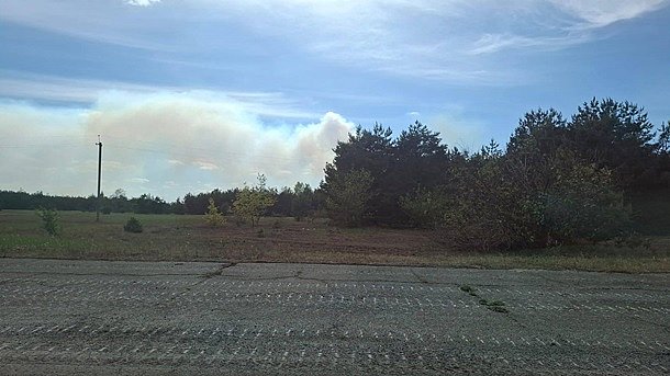 Російські дрони підпалили зону відчуження