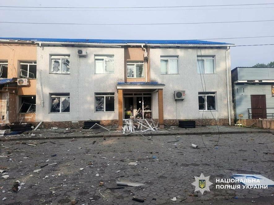 Росіяни атакували відпочинковий комплекс на Чернігівщині: є постраждалий