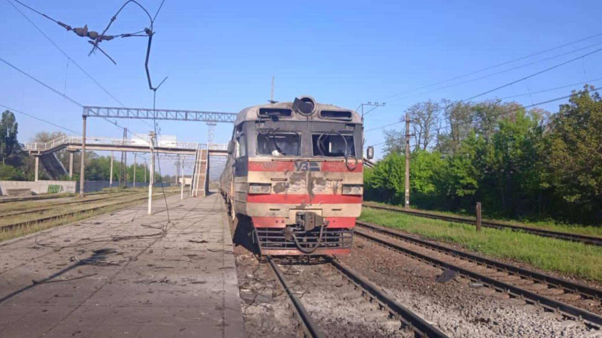 Росіяни атакували приміський поїзд Запоріжжя-Синельникове, є поранені