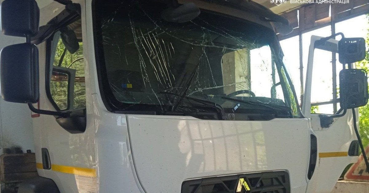 Росіяни атакували підприємство на Дніпропетровщині: 13 працівників поранено