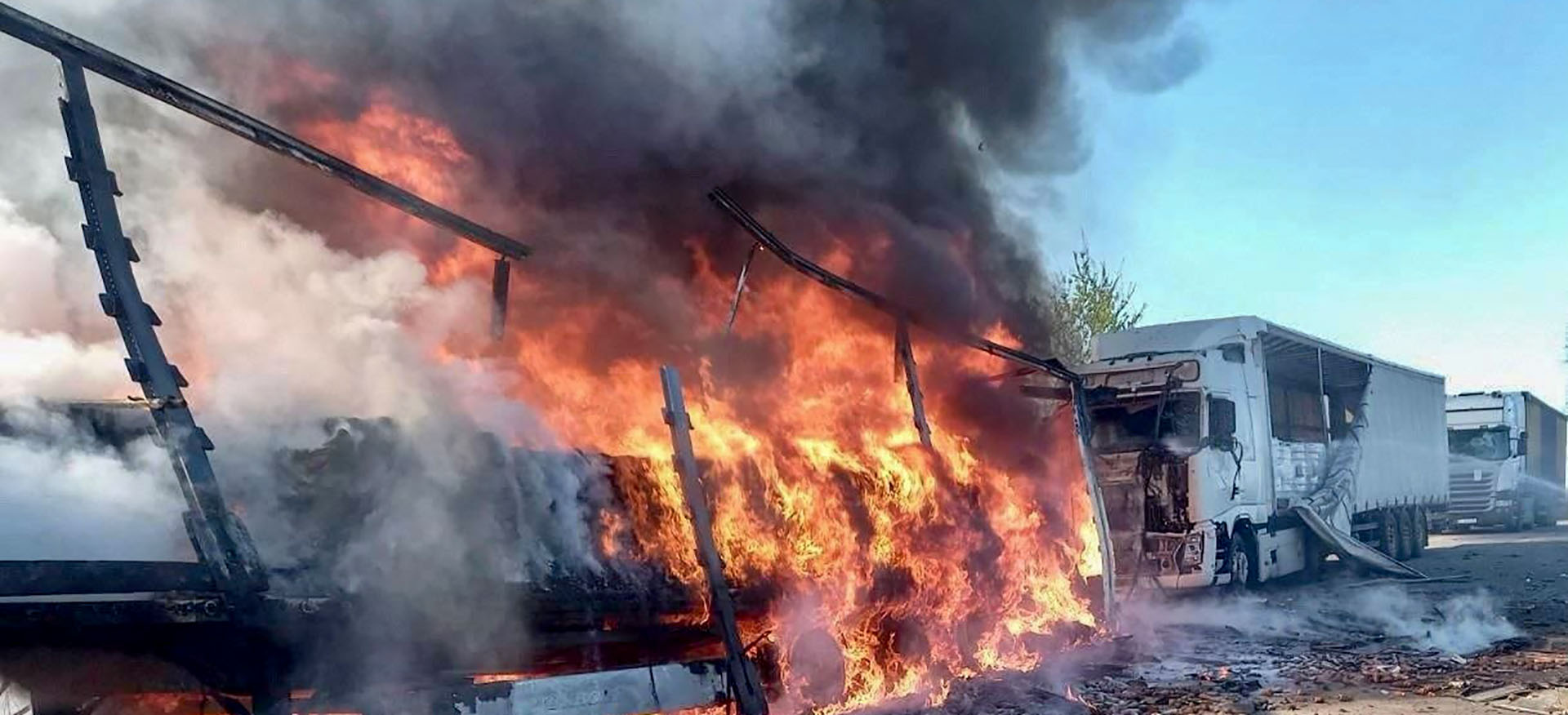 Росіяни вдарили по АЗС на Дніпропетровщині