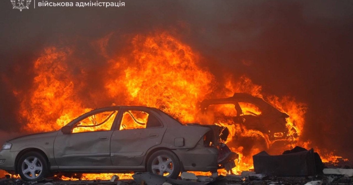Росіяни завдали удару КАБами по Запоріжжю: є загиблий і поранені