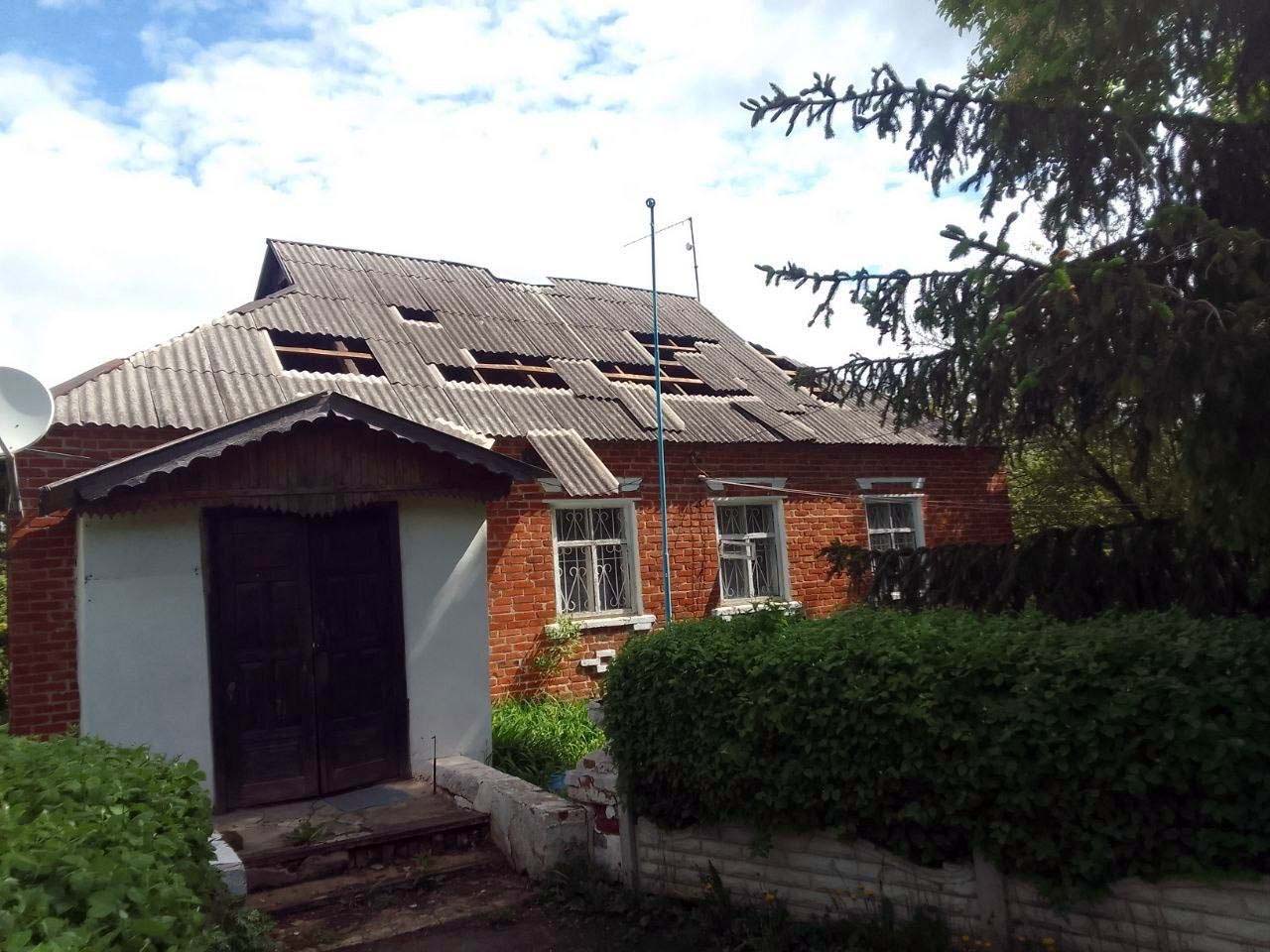 Росіяни й удень атакували обстріляне вночі село на Харківщині
