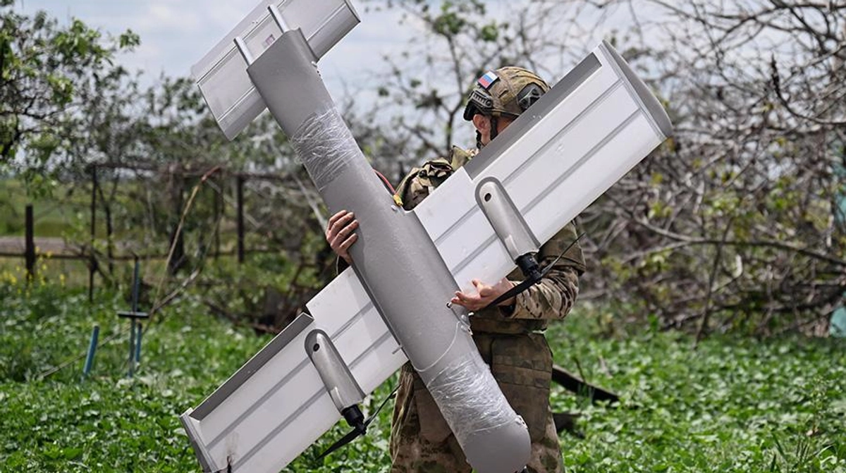 Росіяни убили чоловіка в Херсоні: дрон залетів у вікно квартири