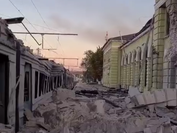 Росія знищила 46 пасажирських вагонів Укрзалізниці з 2022 року
