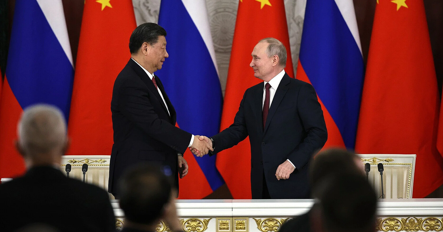 Росія отримує через Китай понад 90% санкційних технологій для війни …