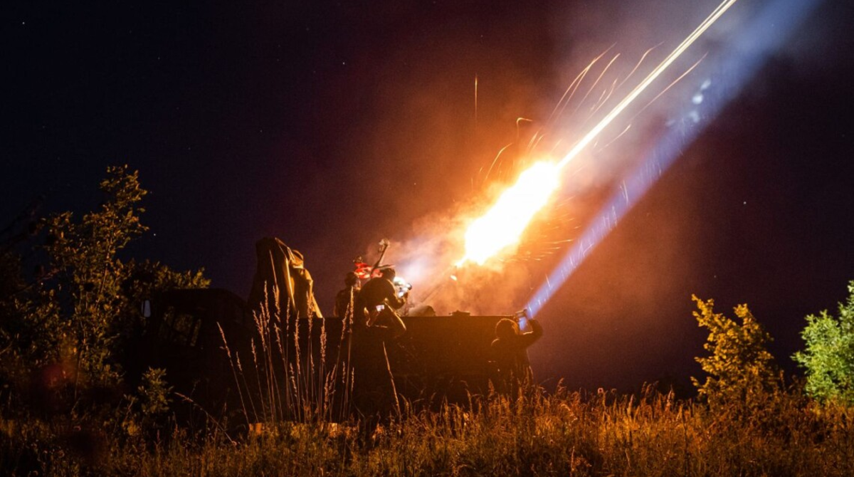 Росія протягом ночі атакувала Україну понад 150 дронами: як відпрацювала …