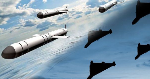 Росія розпочала комбіновану тривалу атаку на критичні об'єкти України