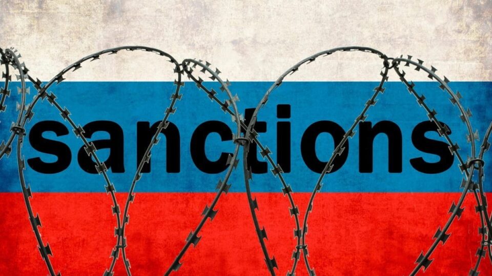 «Русифікація» під санкціями: Британія вдарила по мережах, які мілітаризують українських …