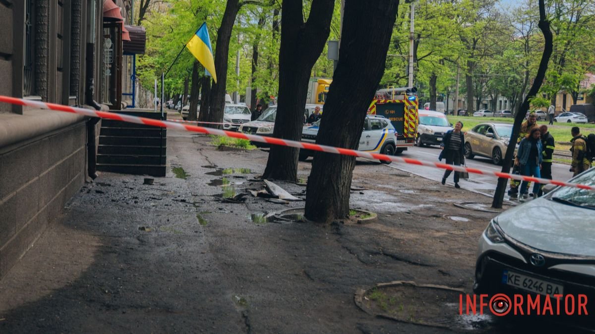 Рятувальники, поліція та медики на вулиці Чорновола у Дніпрі: що …